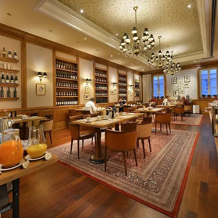 Marrol's Boutique 5*