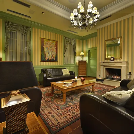 Marrol's Boutique 5*