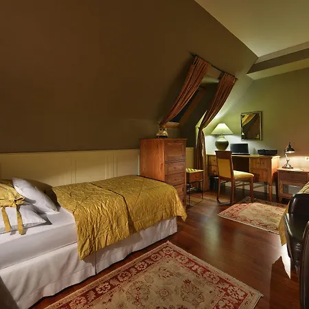 ホテル マロルズ ブティック