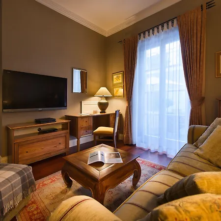 Marrol's Boutique 5*