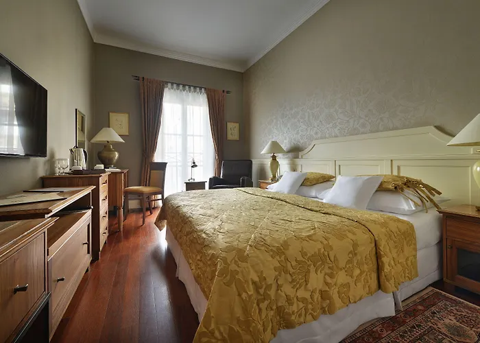 Отель Marrol's Boutique