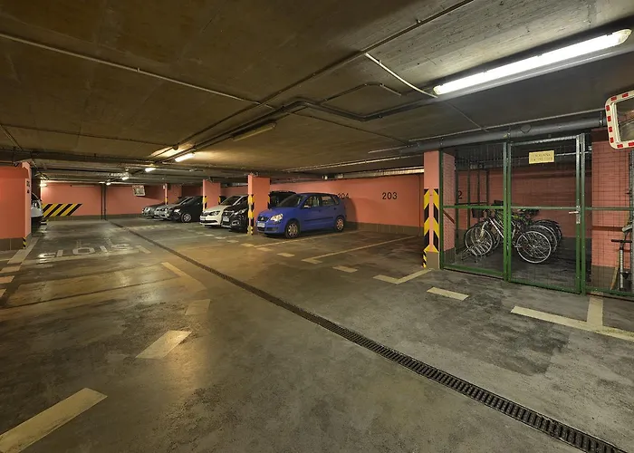 Marrol's Boutique Отель Братислава