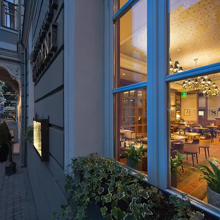 Hotel Marrol's Boutique