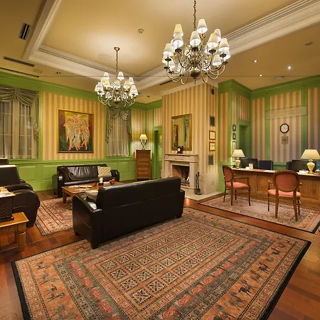 Marrol's Boutique Отель