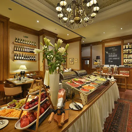 Marrol's Boutique 5*